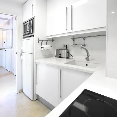 Apartamento Frente Al Mar Con Piscina *