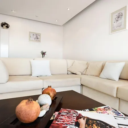 Apartamento Frente Al Mar Con Piscina Sitges
